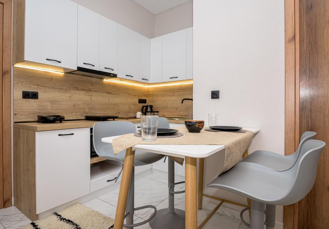 J&S Lux Central Suite 1 アレクサンドルポリス エクステリア 写真